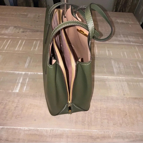 Marc Jacobs The Editor Leather Tote - Balsam Fir / Pink Interior w/ Dust Bag - Picture 16 of 16